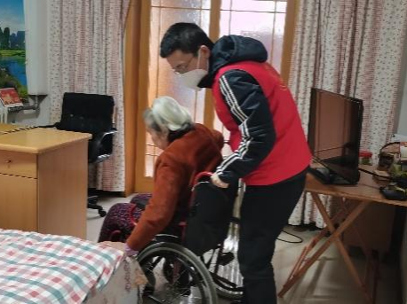 【疫情防控】盡銳出戰(zhàn)護(hù)我城,工投先鋒在行動(dòng) ——集團(tuán)干部下沉一線系列(二)